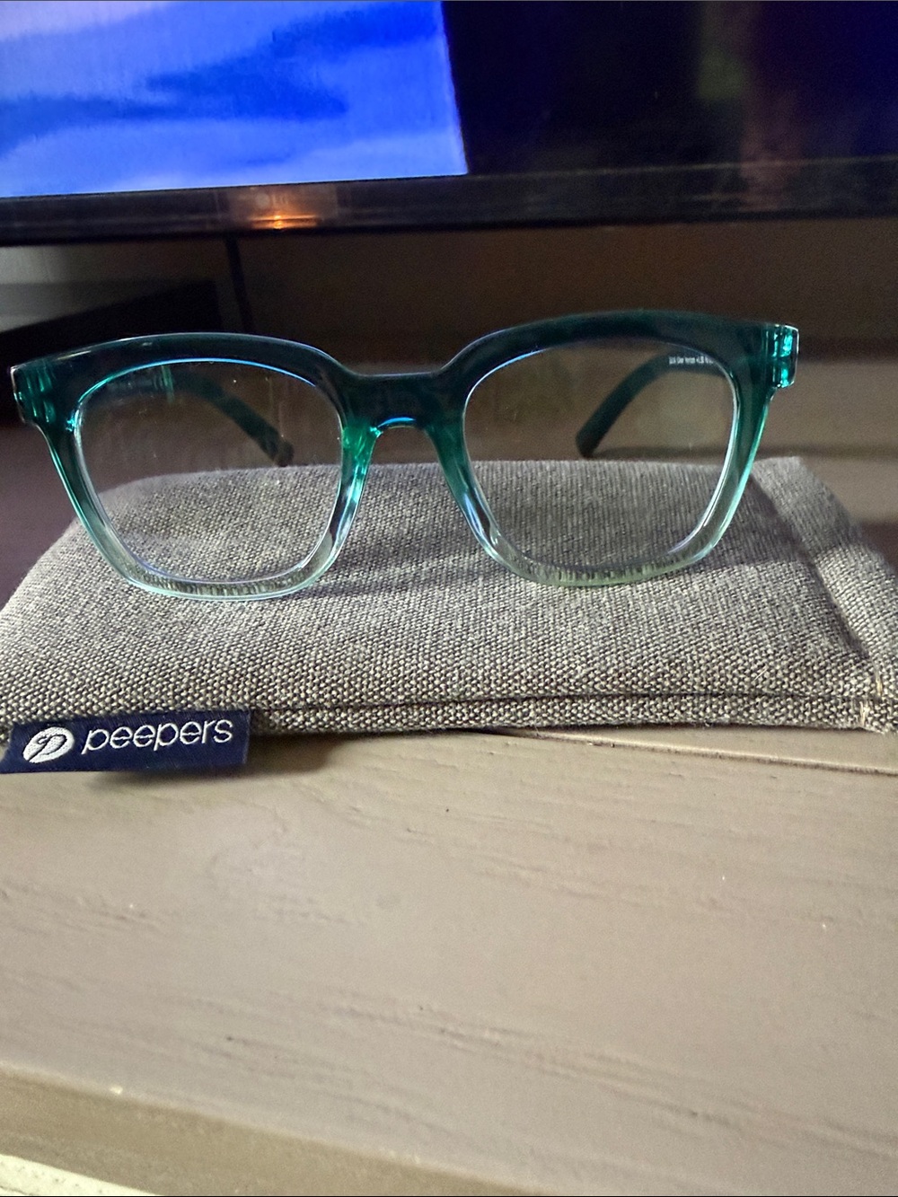 Peepers Women's Teal Blue Gradient 1.50 Reading Glasses